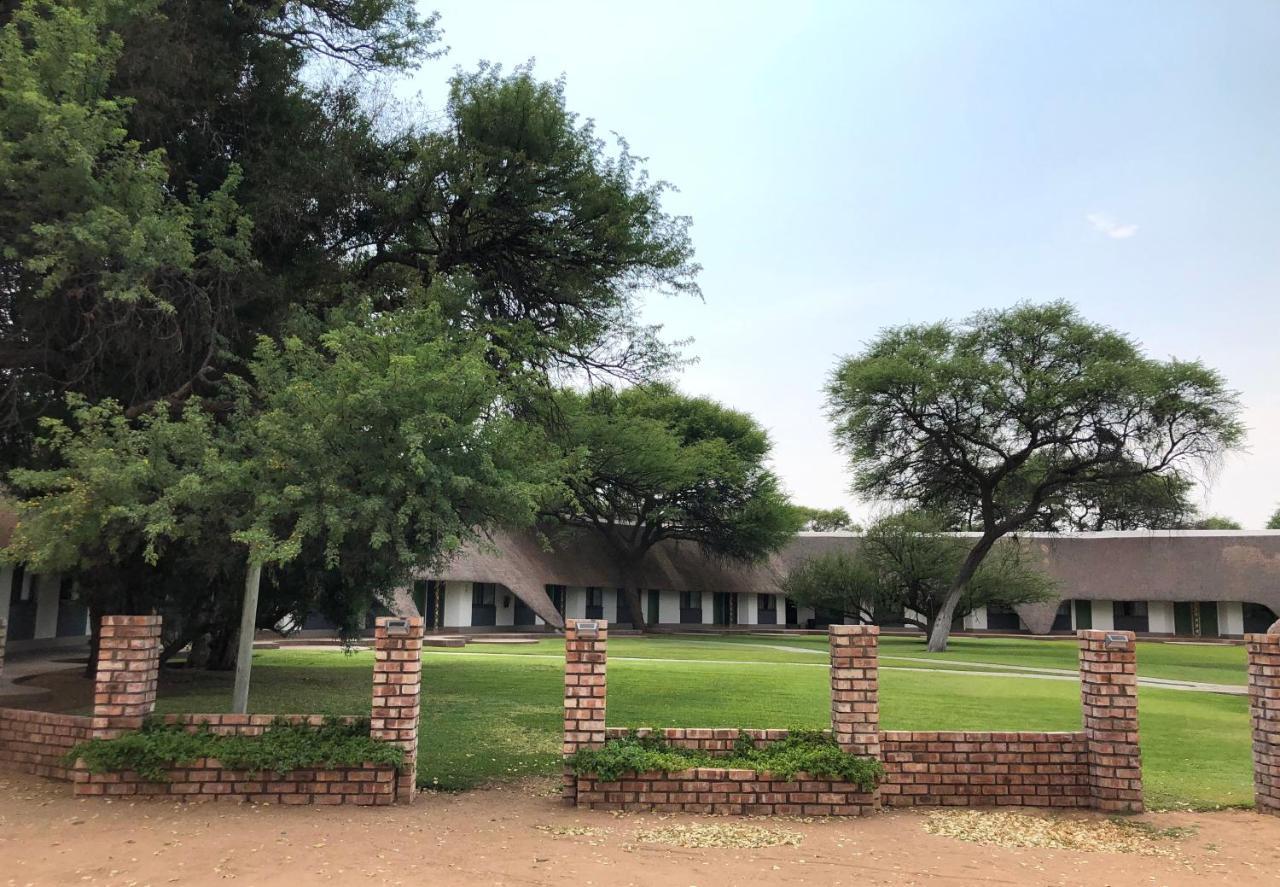 Okahandja Country Hotel 外观 照片